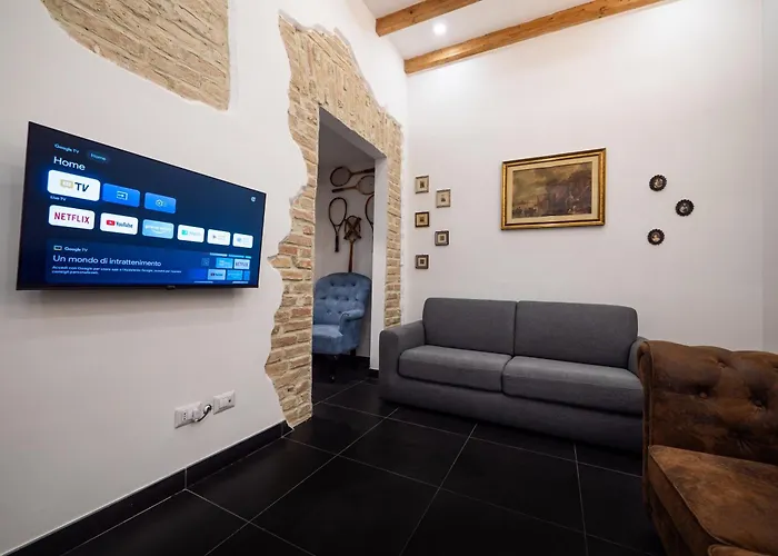 Conte House - 2 Апартаменты *