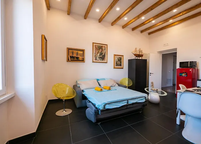 Conte House - 2 *